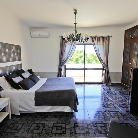Suite Thing Hostel Лагуш Екстер'єр фото